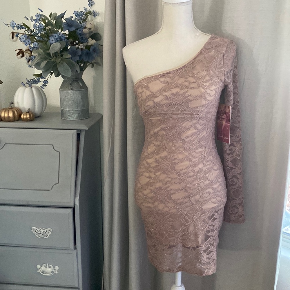 Lace dress